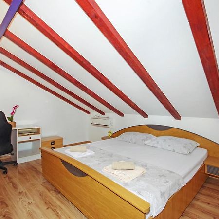 Apartment House Спліт Екстер'єр фото